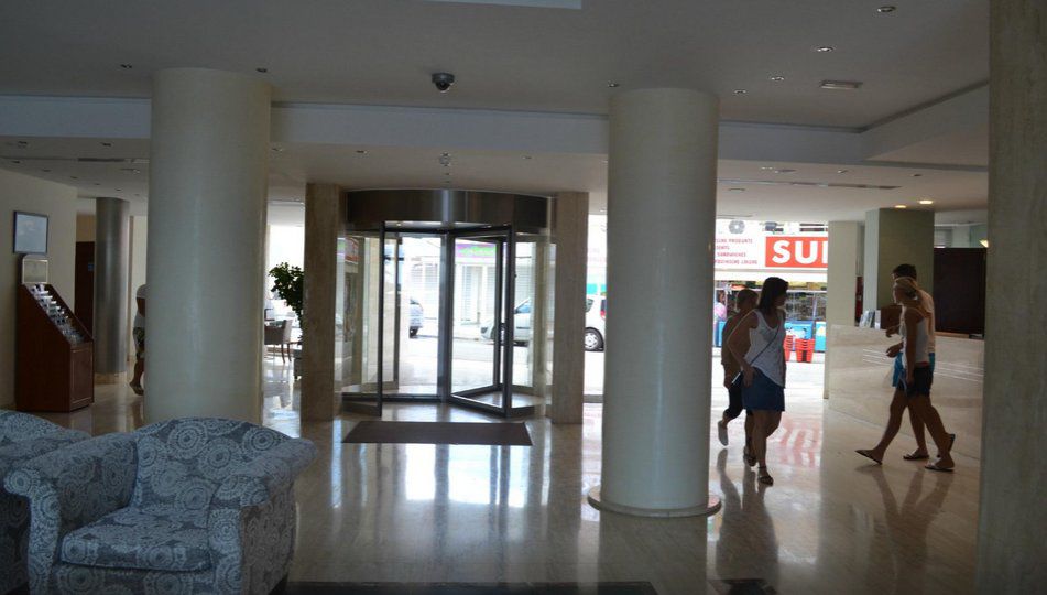 Lejlighedshotel Playa Dorada 3*